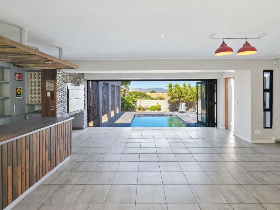 3 Bedroom Property for Sale in Blouberg Sands Western Cape